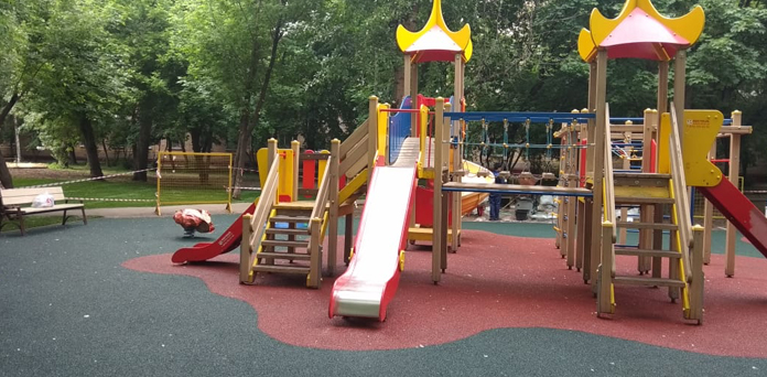 Детская площадка на юге Москвы